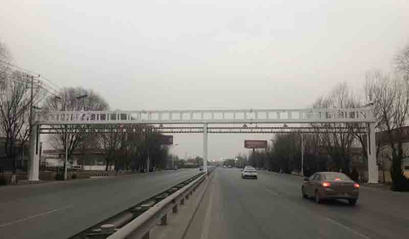 曲靖公路限高杆
